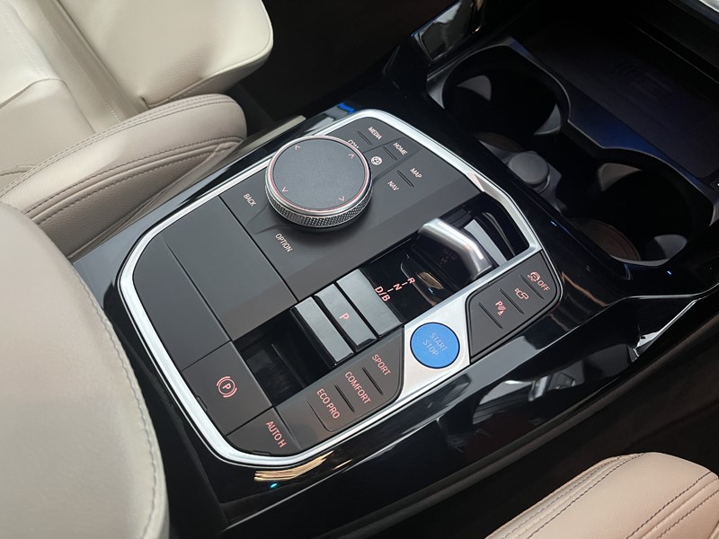 2023 (73) BMW iX3 210kW M Sport Pro 80kWh 5dr Auto 5718560