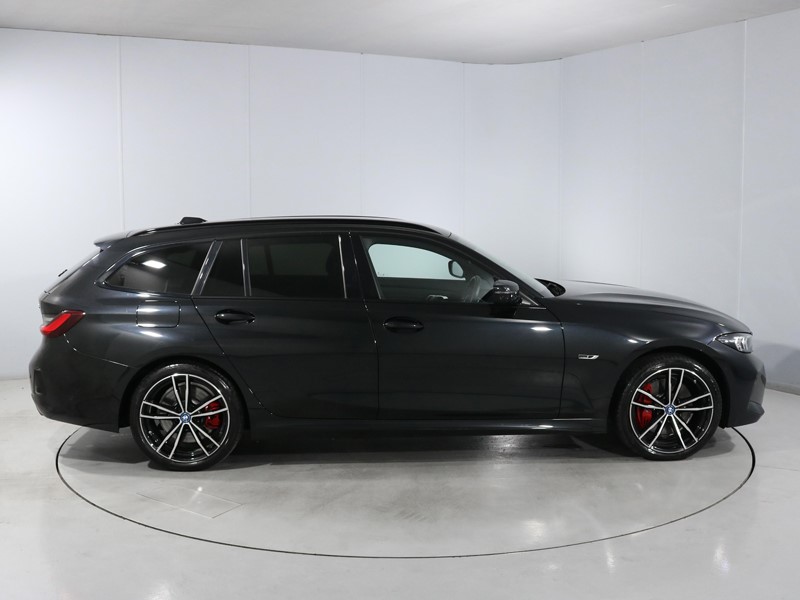 2022 (72) BMW 3 SERIES 330e xDrive M Sport 5dr Step Auto 5722628