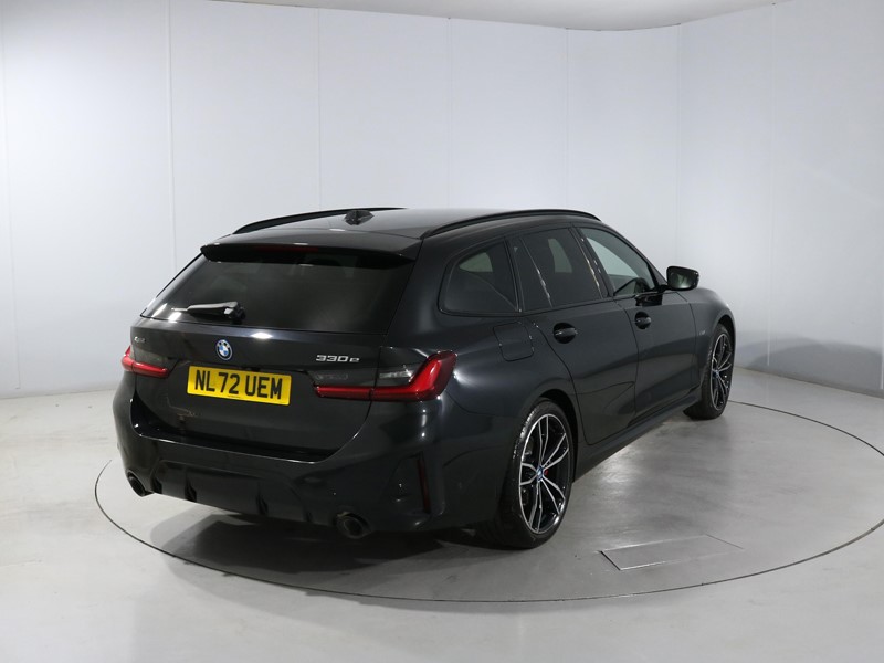 2022 (72) BMW 3 SERIES 330e xDrive M Sport 5dr Step Auto 5722676