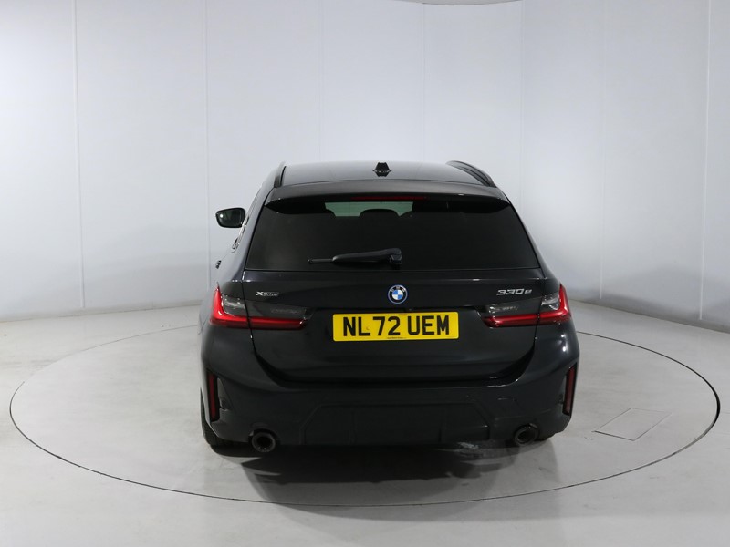 2022 (72) BMW 3 SERIES 330e xDrive M Sport 5dr Step Auto 5722639