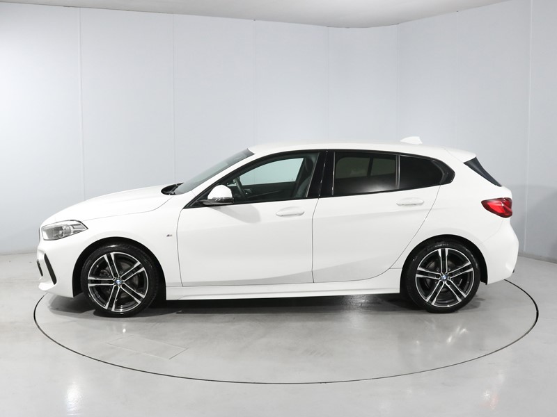 2020 (70) BMW 1 SERIES 118i M Sport 5dr 5723081