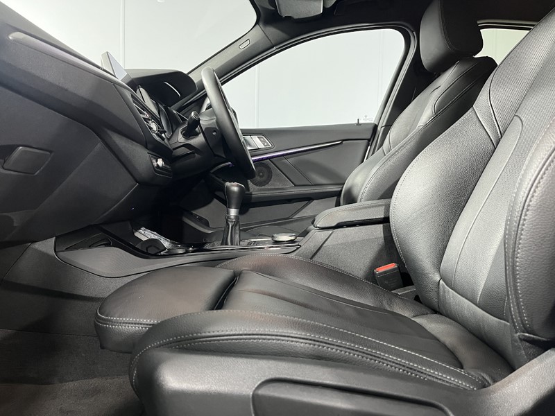 2020 (70) BMW 1 SERIES 118i M Sport 5dr 5723068