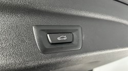 2024 (24) BMW X1 sDrive 20i MHT xLine 5dr Step Auto 5727250