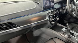 2021 (21) BMW 5 SERIES 530e xDrive M Sport 4dr Auto 5722380