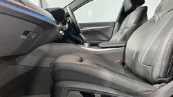 2021 (21) BMW 5 SERIES 530e xDrive M Sport 4dr Auto 5722410