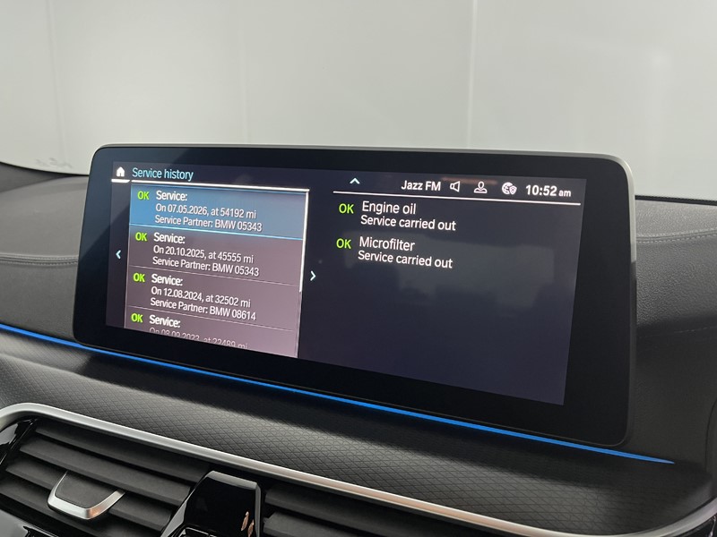2021 (21) BMW 5 SERIES 530e xDrive M Sport 4dr Auto 5722404