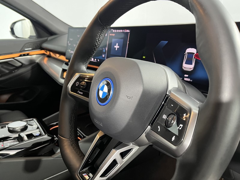 2023 (73) BMW I5 250kW eDrive40 M Sport 84kWh 4dr Auto 5722947