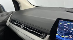 2025 (75) BMW 2 SERIES 220i MHT Sport 5dr DCT 5727900