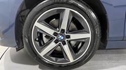 2025 (75) BMW 2 SERIES 220i MHT Sport 5dr DCT 5727889