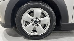 2023 (73) MINI HATCHBACK 1.5 Cooper Classic Premium 5dr Auto 5731981