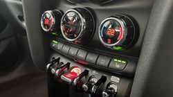 2023 (73) MINI HATCHBACK 1.5 Cooper Classic Premium 5dr Auto 5731997