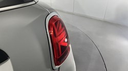 2023 (73) MINI HATCHBACK 1.5 Cooper Classic Premium 5dr Auto 5732008