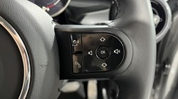 2023 (73) MINI HATCHBACK 1.5 Cooper Classic Premium 5dr Auto 5731990