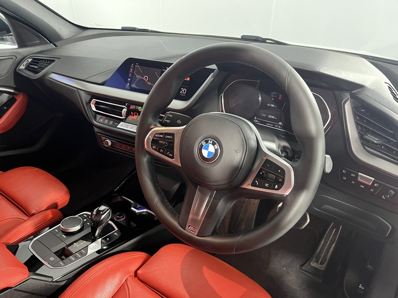 2020 (20) BMW 1 SERIES 118i M Sport 5dr Step Auto 5736978