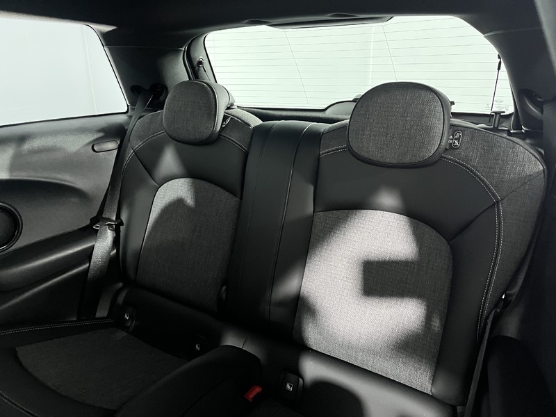 2022 (72) MINI HATCHBACK 135kW Cooper S Level 2 33kWh 3dr Auto 5722487