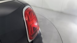 2022 (22) MINI HATCHBACK 1.5 Cooper Exclusive 5dr 5736967