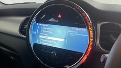 2022 (22) MINI HATCHBACK 1.5 Cooper Exclusive 5dr 5736954