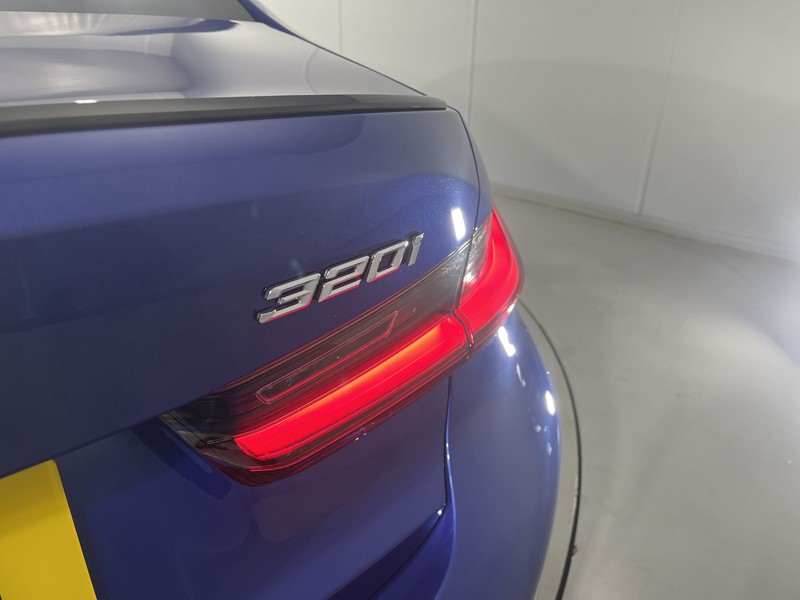 2024 (24) BMW 3 SERIES 320i M Sport 4dr Step Auto 5737152