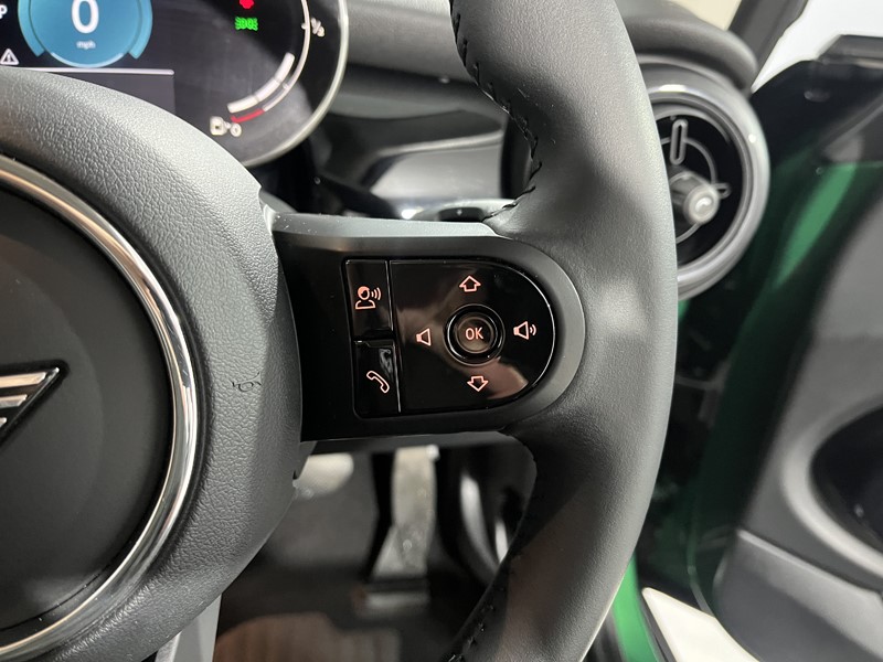 2023 (73) MINI HATCHBACK 1.5 Cooper Classic 3dr Auto 5746984