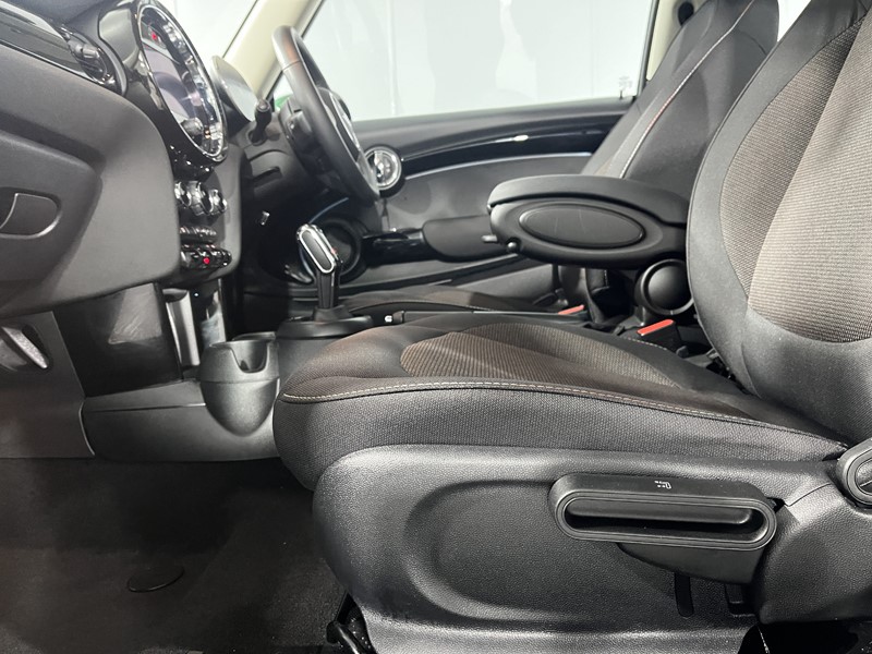 2023 (73) MINI HATCHBACK 1.5 Cooper Classic 3dr Auto 5746994