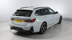 2025 (25) BMW 3 SERIES 320i M Sport 5dr Step Auto 5872610