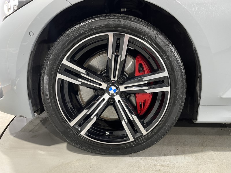 2025 (25) BMW 3 SERIES 320i M Sport 5dr Step Auto 5872576