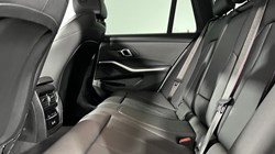2025 (25) BMW 3 SERIES 320i M Sport 5dr Step Auto 5872600