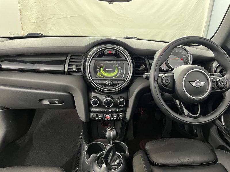 2018 (18) MINI CONVERTIBLE 1.5 Cooper 2dr 5769259