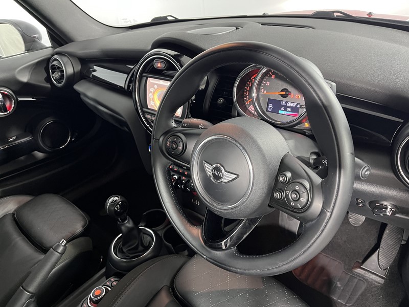 2018 (18) MINI CONVERTIBLE 1.5 Cooper 2dr 5769261