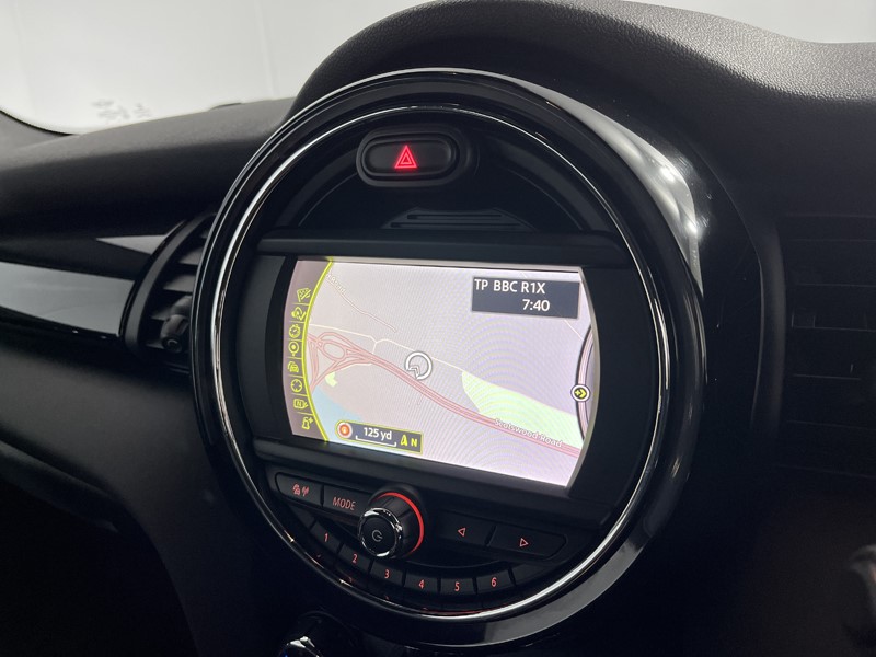 2018 (18) MINI CONVERTIBLE 1.5 Cooper 2dr 5769272
