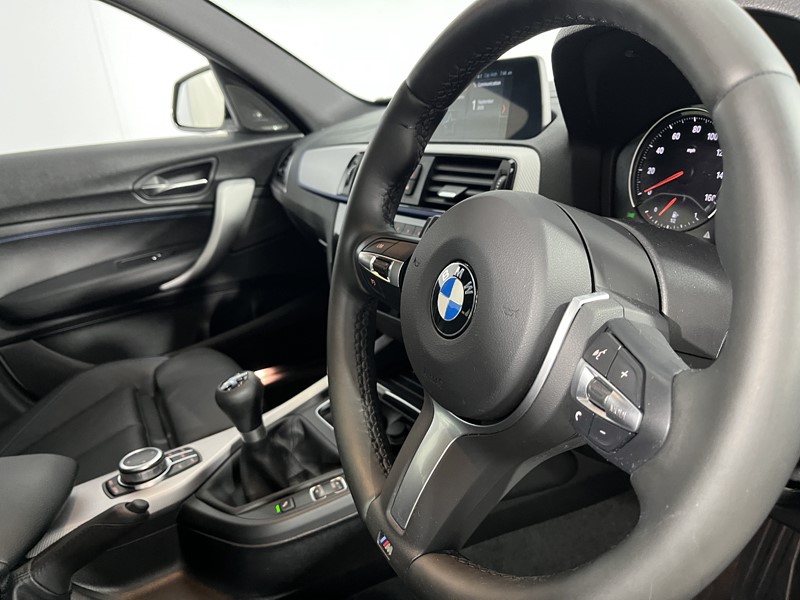 2019 (19) BMW 1 SERIES 118i [1.5] M Sport Shadow Edition 5dr 5769090