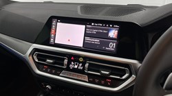 2021 (21) BMW 4 SERIES 420i M Sport 2dr Step Auto 5768828