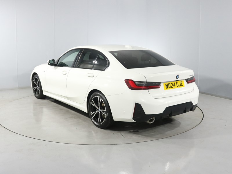 2024 (24) BMW 3 SERIES 320i M Sport 4dr Step Auto 5768962