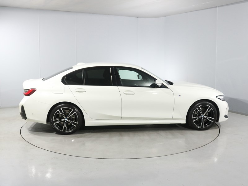 2024 (24) BMW 3 SERIES 320i M Sport 4dr Step Auto 5768963