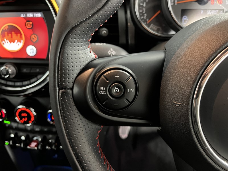 2021 (21) MINI HATCHBACK 1.5 Cooper Sport II 3dr Auto 5769236