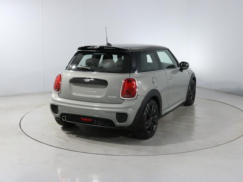 2021 (21) MINI HATCHBACK 1.5 Cooper Sport II 3dr Auto 5769254