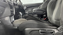 2021 (21) MINI HATCHBACK 1.5 Cooper Sport II 3dr Auto 5769247