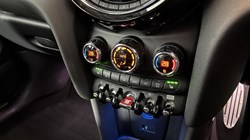 2021 (21) MINI HATCHBACK 1.5 Cooper Sport II 3dr Auto 5769243