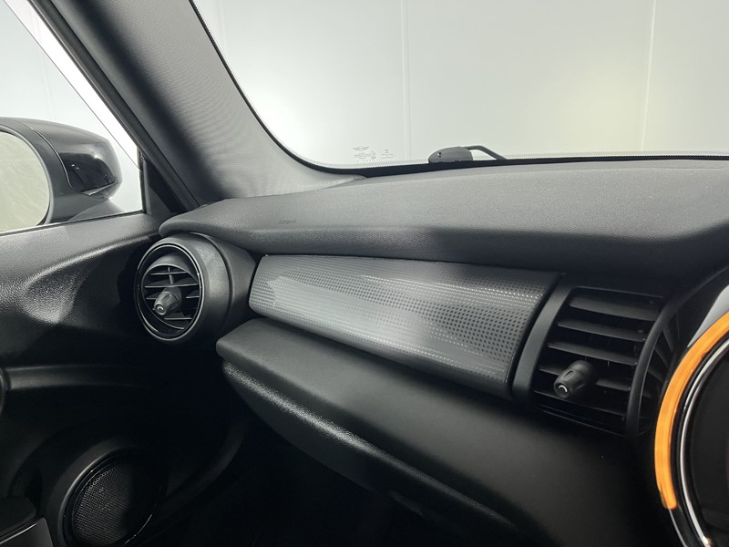 2021 (21) MINI HATCHBACK 1.5 Cooper Sport II 3dr Auto 5769239