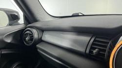 2021 (21) MINI HATCHBACK 1.5 Cooper Sport II 3dr Auto 5769239