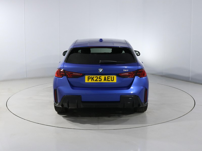 2025 (25) BMW 1 SERIES 120 M Sport 5dr Step Auto 5781154