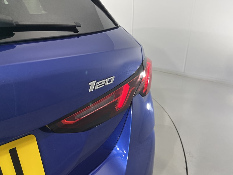 2025 (25) BMW 1 SERIES 120 M Sport 5dr Step Auto 5781181