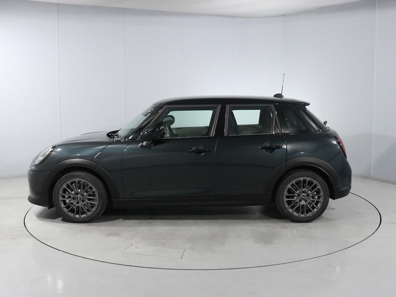 2025 (75) MINI COOPER 1.5 C Exclusive 5dr Auto 5793169