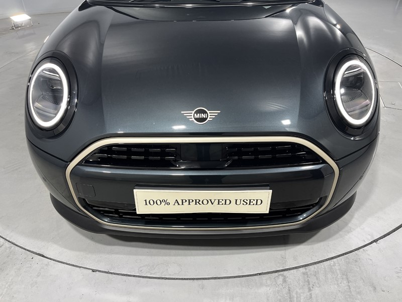 2025 (75) MINI COOPER 1.5 C Exclusive 5dr Auto 5793163