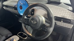 2025 (75) MINI COOPER 1.5 C Exclusive 5dr Auto 5793131