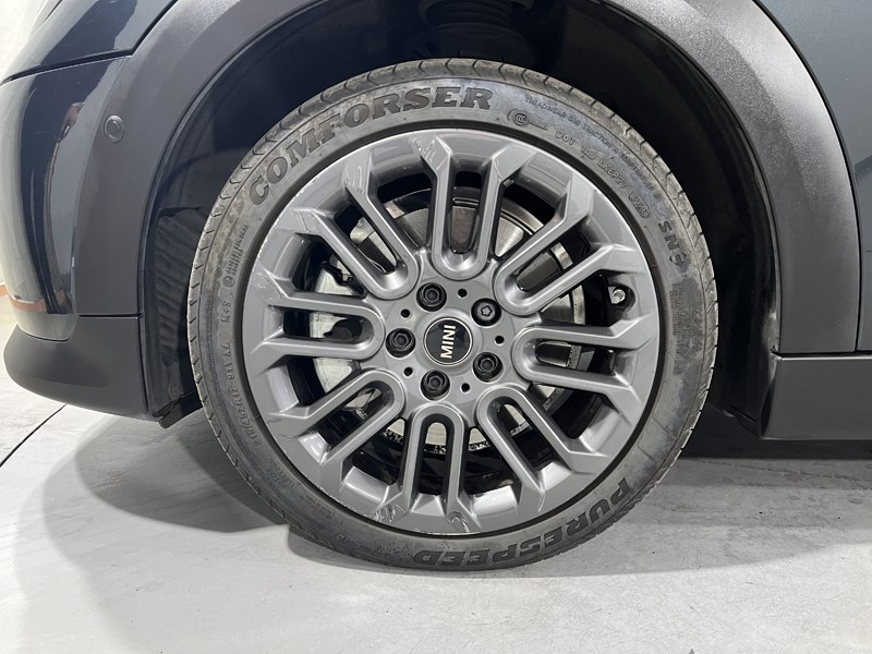 2025 (75) MINI COOPER 1.5 C Exclusive 5dr Auto 5793139