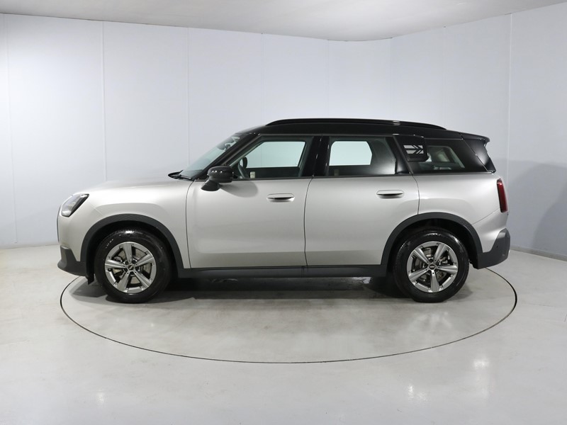 2025 (75) MINI COUNTRYMAN 1.5 C Classic 5dr Auto 5769453