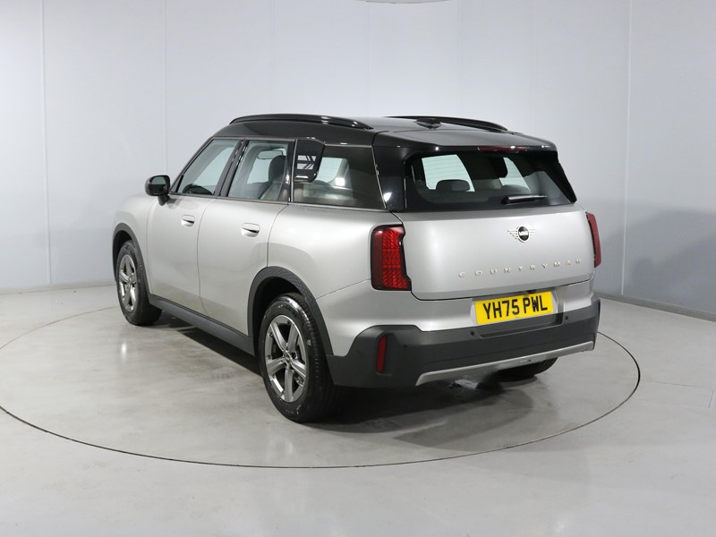 2025 (75) MINI COUNTRYMAN 1.5 C Classic 5dr Auto 1