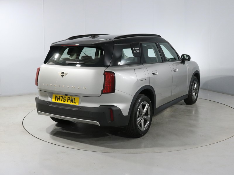 2025 (75) MINI COUNTRYMAN 1.5 C Classic 5dr Auto 5769452