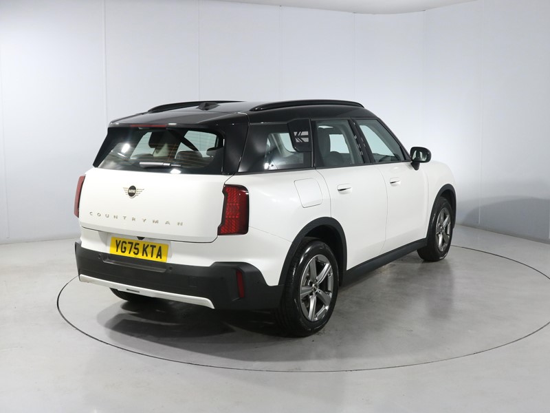2025 (75) MINI COUNTRYMAN 1.5 C Classic 5dr Auto 5775328